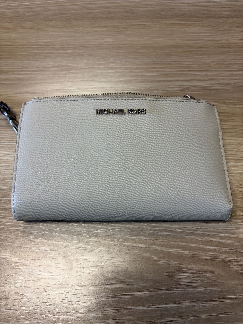 Michael Kors Off-White Saffiano Leather Zip Wristlet Wallet